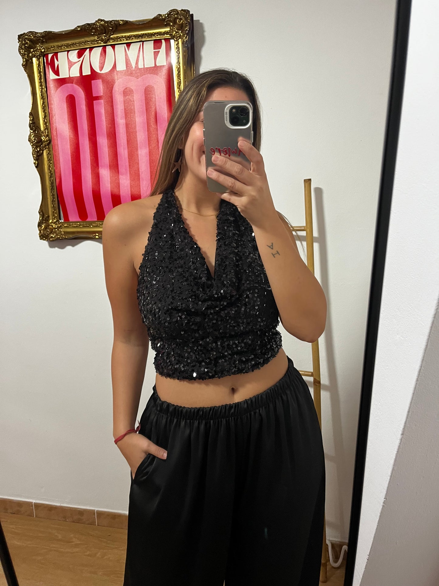 Pantalón satinado negro