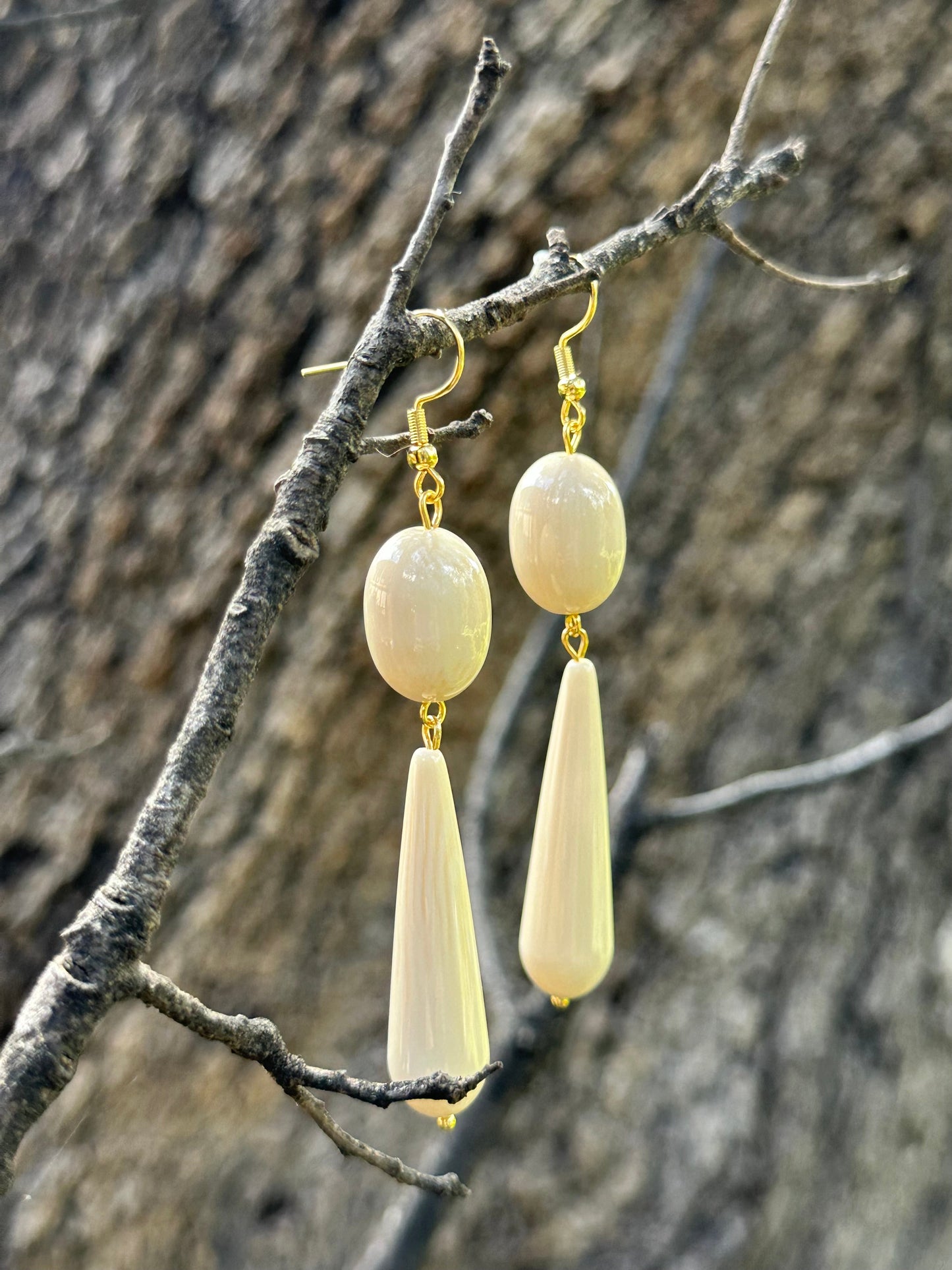 PENDIENTES LIRIO