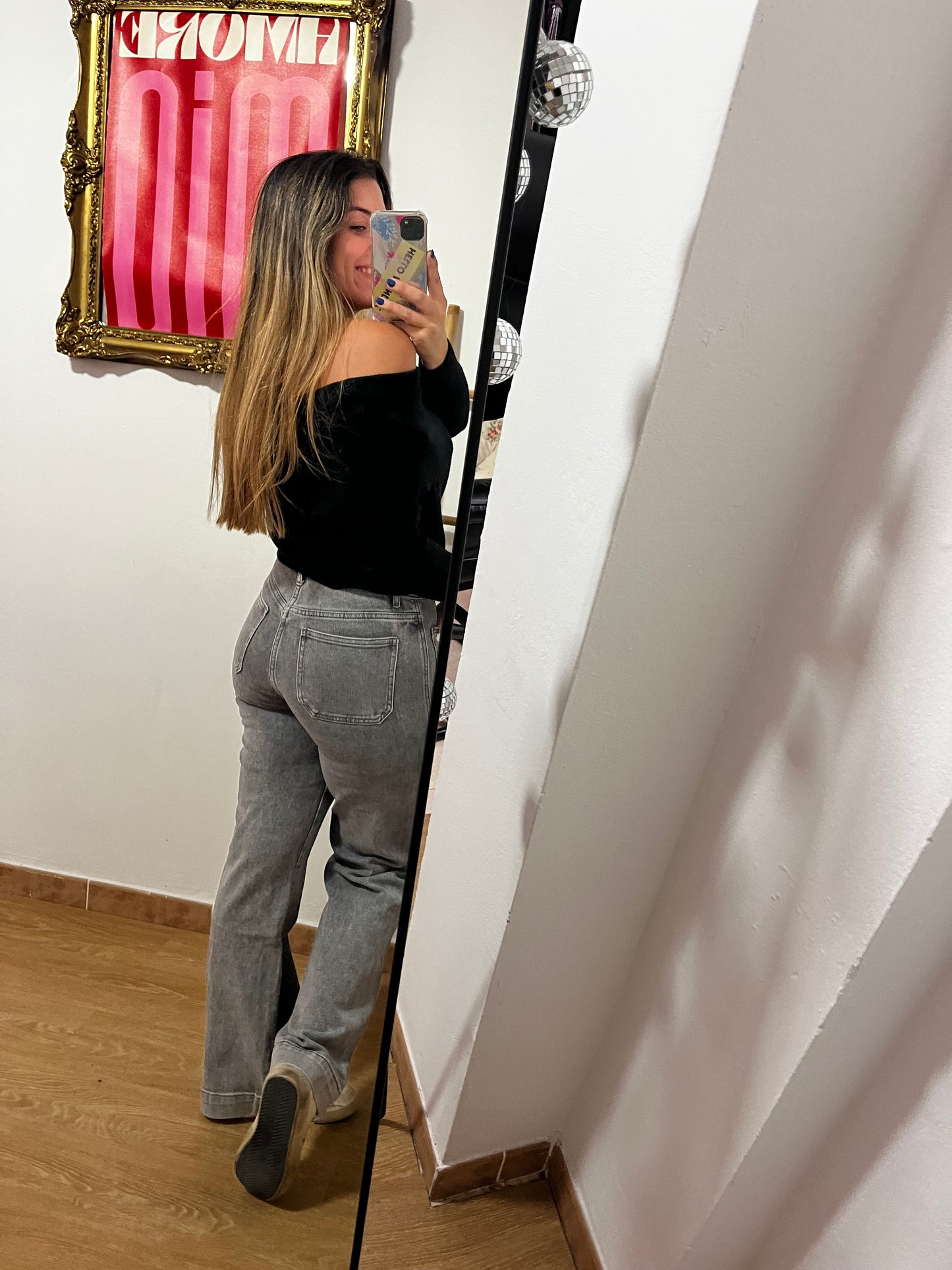 JEANS TACHAS GRIS