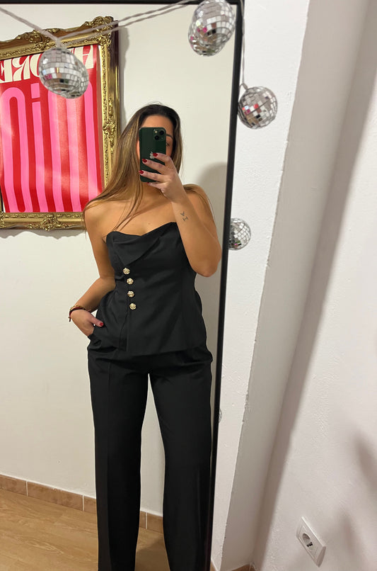 CONJUNTO MÍA