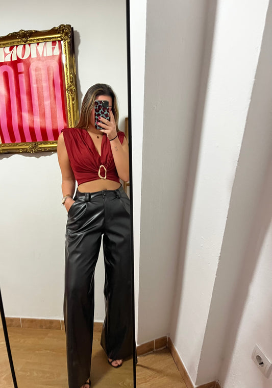 Pantalón poli piel negro