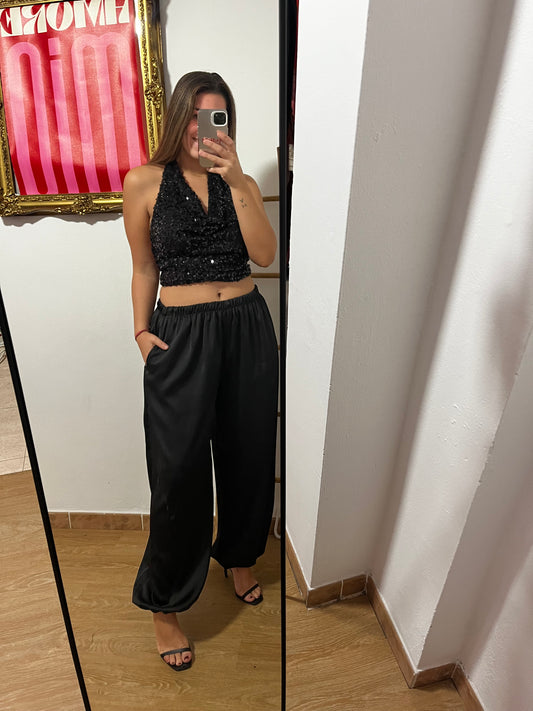 Pantalón satinado negro